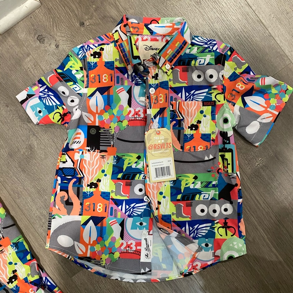 Disney’s Pixar Family shirts - Picture 2 of 3